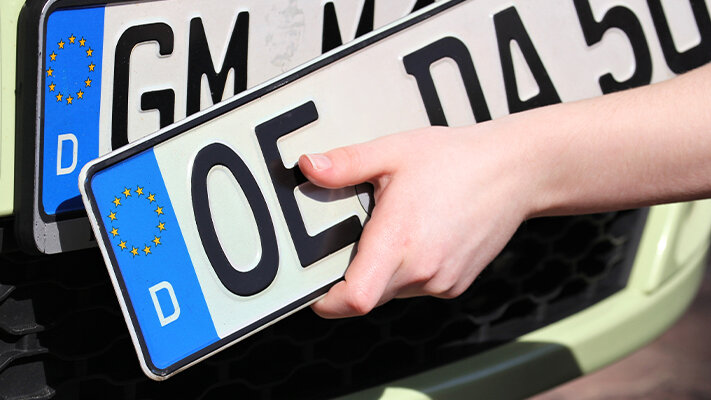 KFZ ummelden nach dem Umzug - KFZ ummelden Umzug: Was du beachten solltest